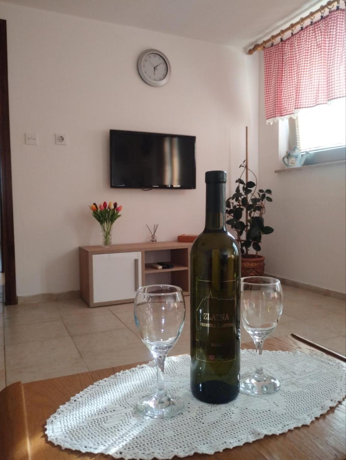 Apartman Tri Palme Gabonjin المظهر الخارجي الصورة