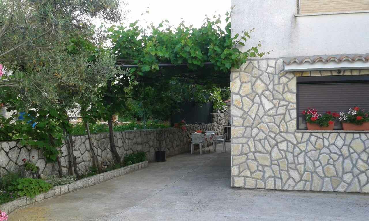 Apartman Tri Palme Gabonjin المظهر الخارجي الصورة